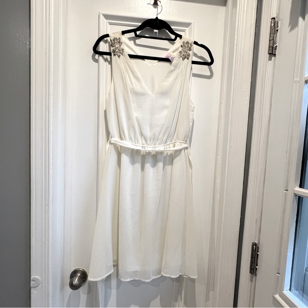 Francesca’s Collections A-line midi dress, Size Medium*